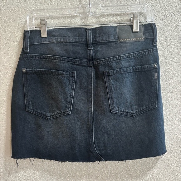 Modern American Classic Black Denim Skirt - Picture 3 of 3